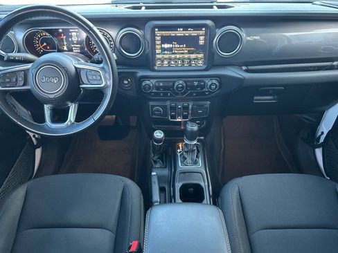 Used 2021 Jeep Wrangler Unlimited Sahara image 16