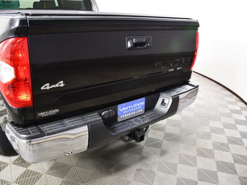 Used 2018 Toyota Tundra Limited AWD/4WD image 15