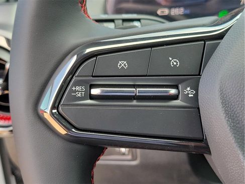 New 2025 Chevrolet Equinox EV RS w/ Convenience Package II image 22