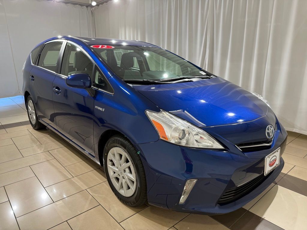 Used 2012 Toyota Prius V Three FWD image 7