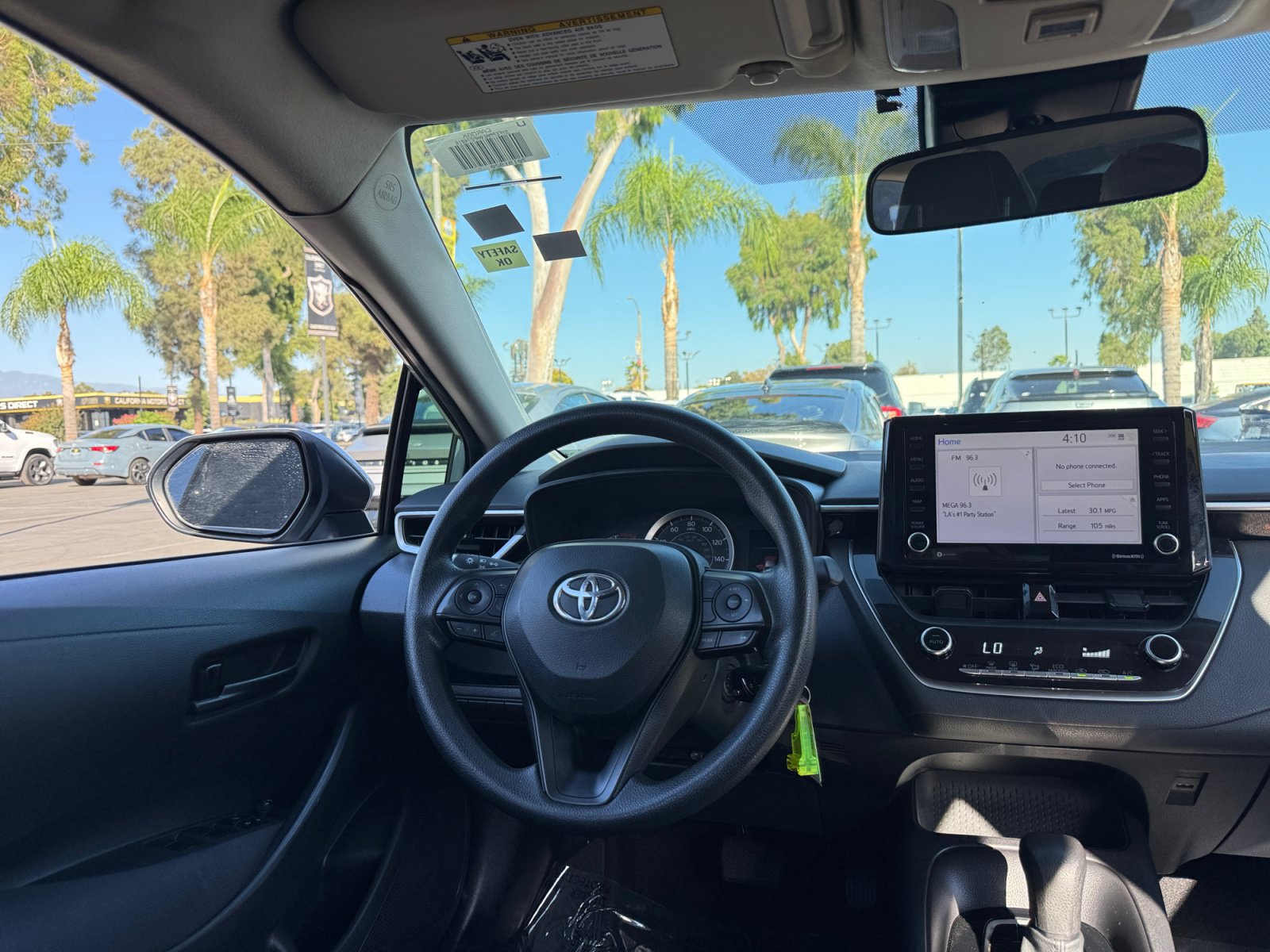 Used 2022 Toyota Corolla LE w/ Carpet Mat Package (TMS) FWD image 18