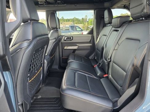 Certified 2022 Ford Bronco Badlands AWD/4WD image 18