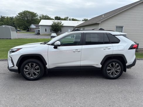 Certified 2024 Toyota RAV4 XLE Premium w/ Weather Package AWD/4WD image 7