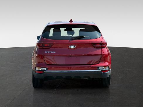 Used 2020 Kia Sportage LX AWD/4WD image 6