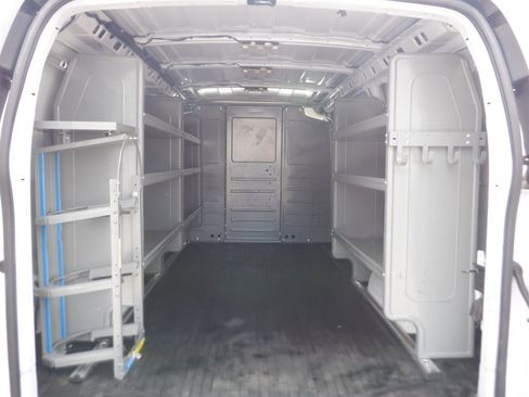 Used 2023 Chevrolet Express 2500 w/ Driver Convenience Package image 5