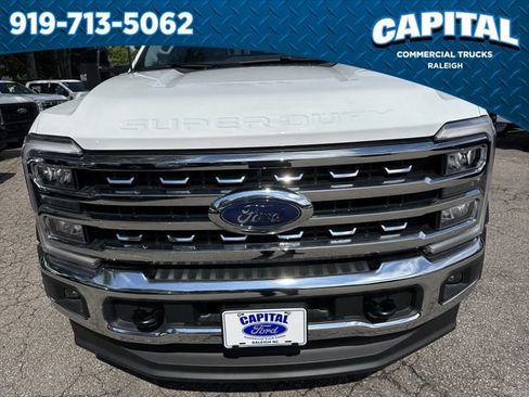 New 2026 Ford F550 4x4 Crew Cab image 10