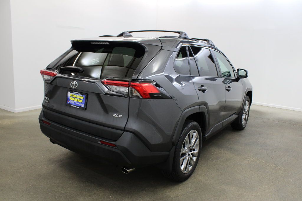 Used 2025 Toyota RAV4 XLE Premium w/ Weather Package FWD image 5