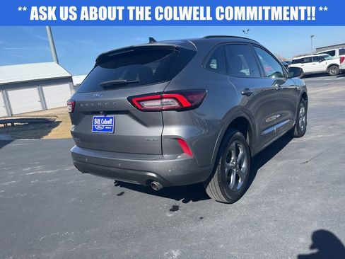 Used 2023 Ford Escape ST-Line w/ Tech Pack #1 image 4