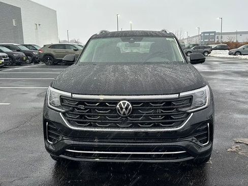 New 2026 Volkswagen Atlas SEL Premium R-Line AWD/4WD image 2
