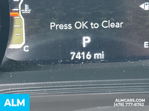 Used 2024 Jeep Wrangler Unlimited Sport AWD/4WD image 32