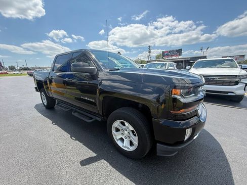 Used 2017 Chevrolet Silverado 1500 LT w/ All Star Edition AWD/4WD image 1