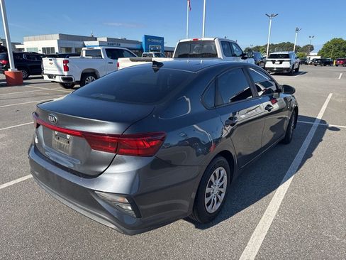 Used 2019 Kia Forte Sedan FWD image 5