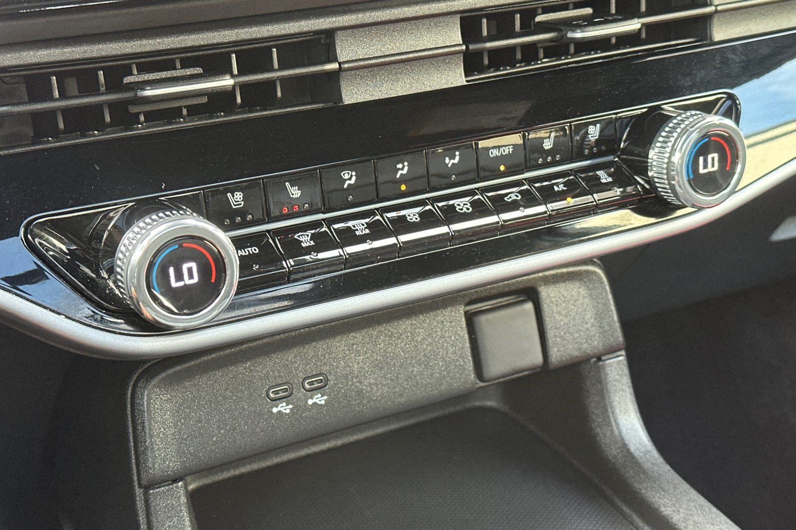 Certified 2024 Honda Prologue Elite image 19