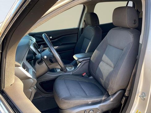 Used 2020 GMC Acadia SLE w/ Driver Convenience Package image 24