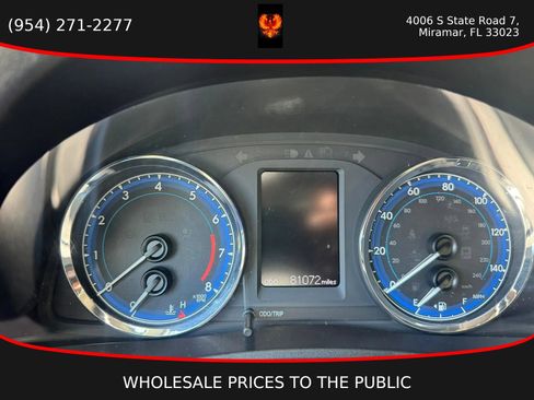 Used 2017 Toyota Corolla LE FWD image 8
