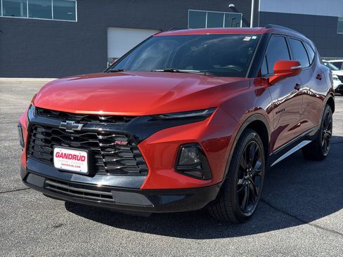 Used 2021 Chevrolet Blazer RS w/ Enhanced Convenience Package AWD/4WD image 2