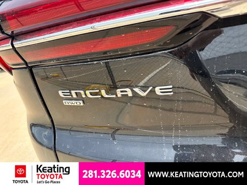 Used 2025 Buick Enclave Preferred AWD/4WD image 10