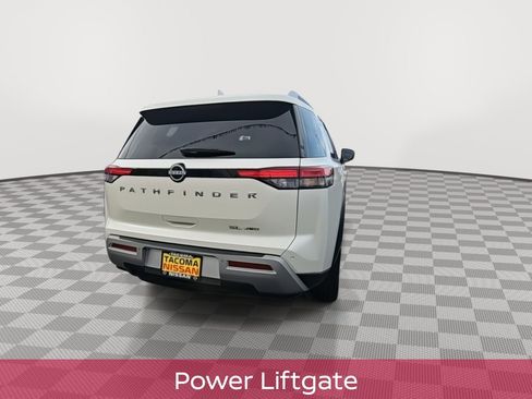 Used 2022 Nissan Pathfinder SL image 8