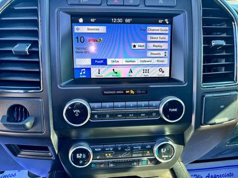 Used 2019 Ford Expedition Limited w/ Equipment Group 301A RWD image 22