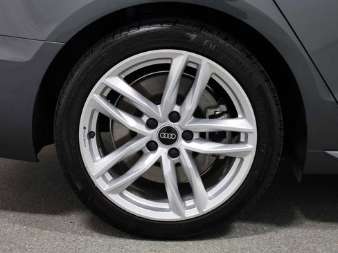 Used 2023 Audi A4 2.0T Premium w/ Convenience Package image 35