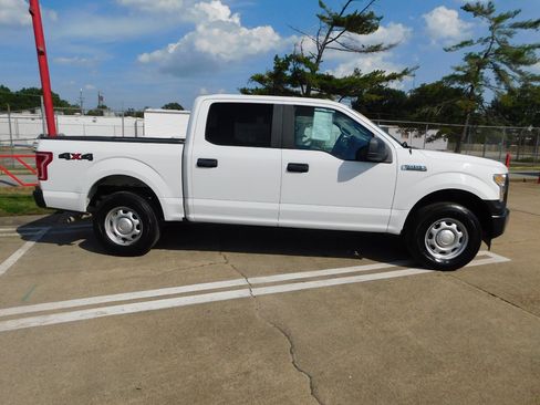 Used 2017 Ford F150 XL w/ XL Power Equipment Group AWD/4WD image 2