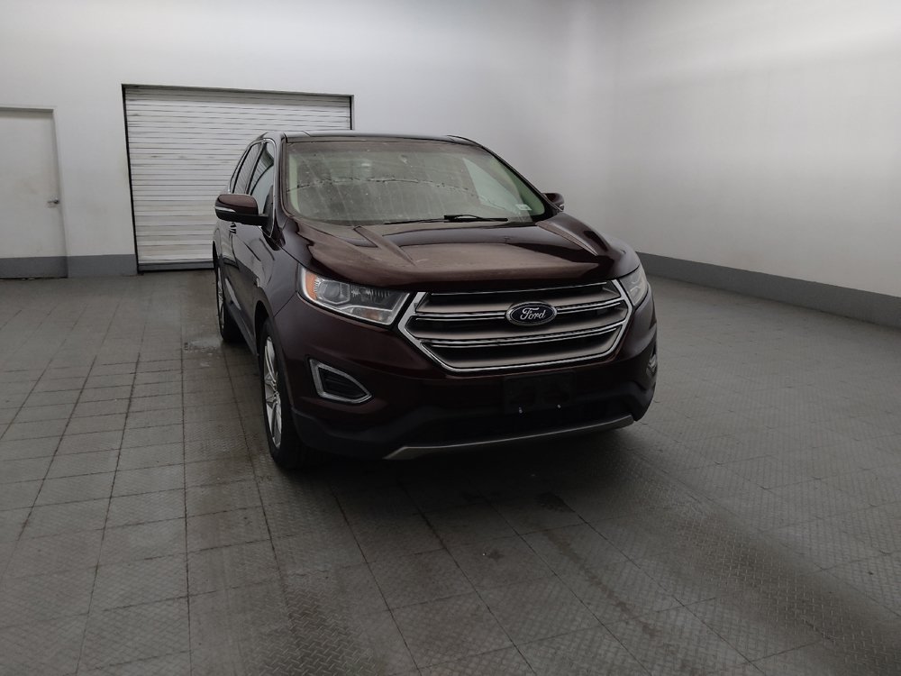 Used 2018 Ford Edge Titanium w/ Equipment Group 301A AWD/4WD image 14
