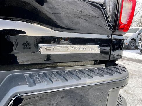 Used 2023 GMC Sierra 1500 Elevation image 27
