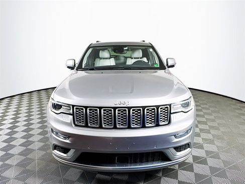 Used 2020 Jeep Grand Cherokee Summit image 2