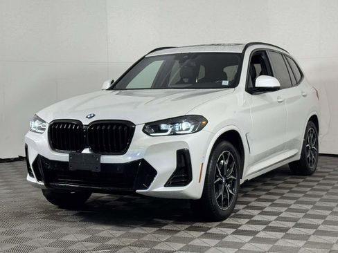 Used 2023 BMW X3 xDrive30i w/ M Sport Package AWD/4WD image 7
