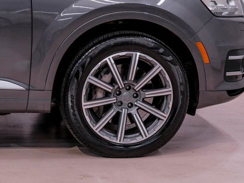 Used 2018 Audi Q7 3.0T Prestige w/ Prestige Package image 72