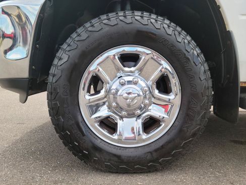 Used 2015 RAM 2500 Tradesman w/ Chrome Appearance Group AWD/4WD image 18