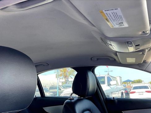 Used 2015 Mercedes-Benz C 300 Sedan image 22