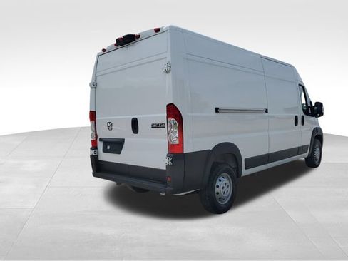 Used 2025 RAM ProMaster 2500 w/ Convenience Group FWD image 4