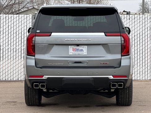 New 2026 GMC Yukon XL Denali image 5