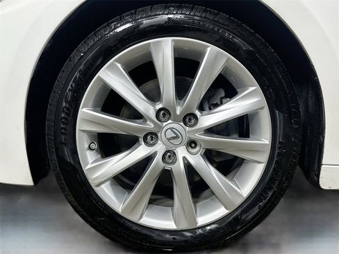Used 2014 Lexus IS 250 image 35