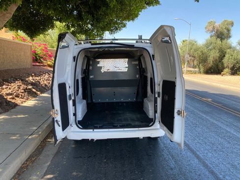 Used 2018 Nissan NV200 SV FWD image 6