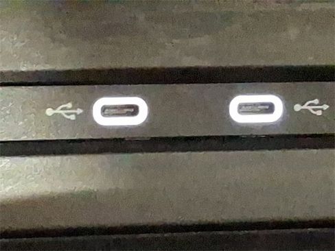 Used 2023 Volkswagen Taos SE image 23