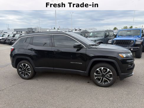 Certified 2023 Jeep Compass Limited w/ Sun and Sound Group AWD/4WD image 11