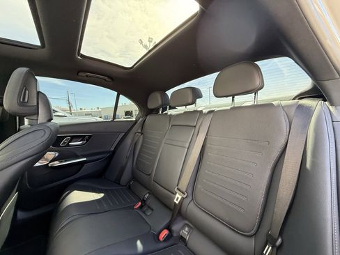 Used 2024 Mercedes-Benz C 300 Sedan image 8