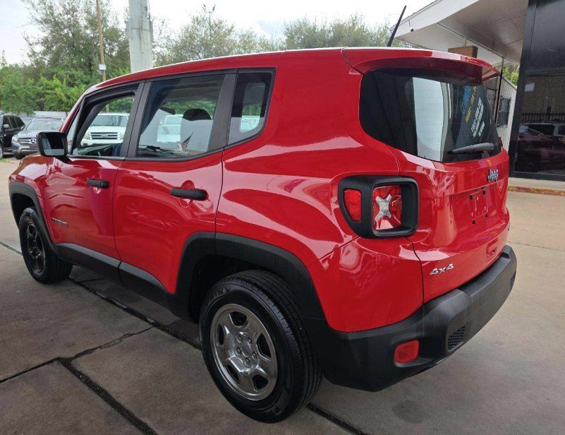 Used 2018 Jeep Renegade Sport w/ Power & Air Group AWD/4WD image 3