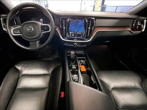 Used 2023 Volvo S60 B5 Plus AWD/4WD image 21