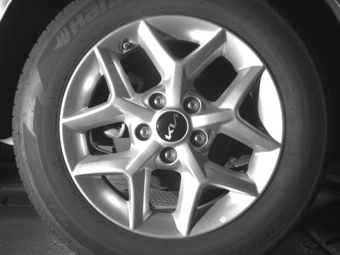 Used 2025 Kia Soul LX w/ LX Technology Package FWD image 22