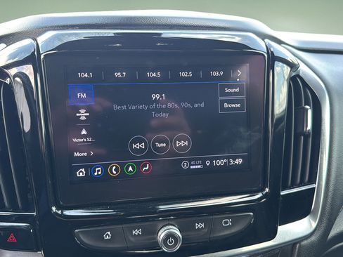 Used 2022 Chevrolet Traverse High Country w/ LPO, "Hit The Road" Package AWD/4WD image 12