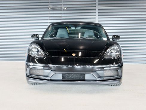 Certified 2023 Porsche 718 Cayman GTS image 6