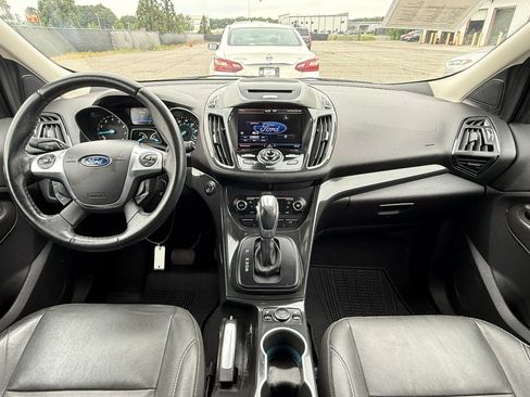 Used 2014 Ford Escape Titanium AWD/4WD image 3