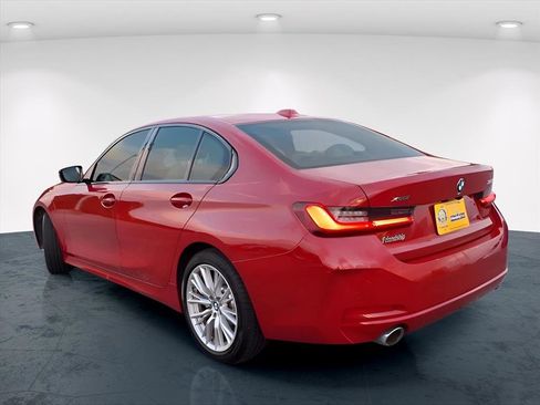 Used 2023 BMW 330i xDrive Sedan image 4