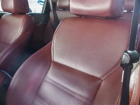 Used 2018 Kia Sorento SX image 21