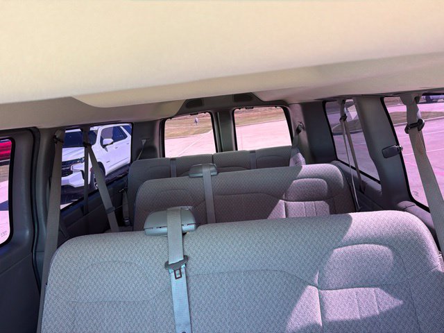 Used 2016 Chevrolet Express 2500 LT w/ LT Preferred Equipment Group RWD image 18