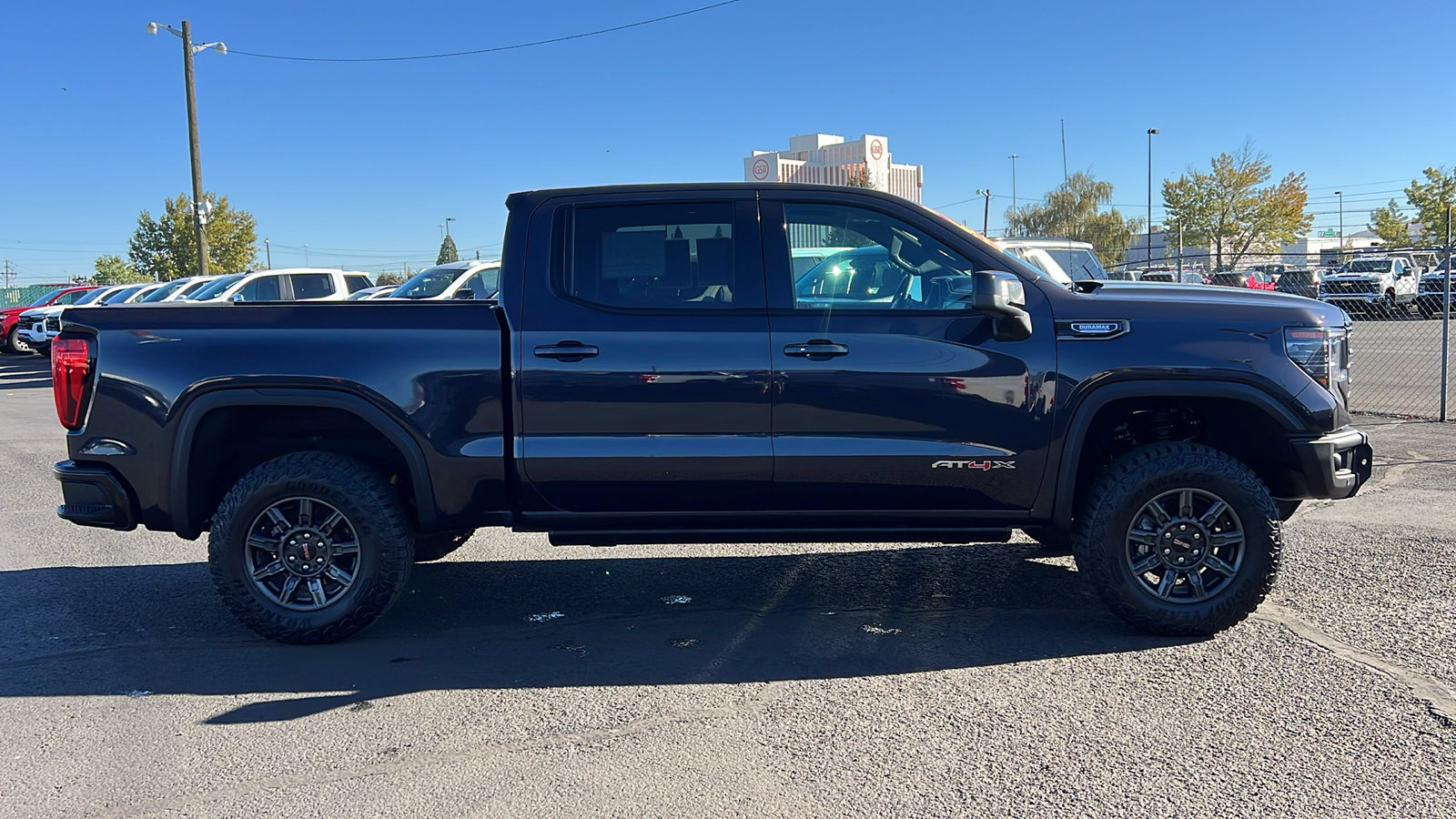 Used 2025 GMC Sierra 1500 AT4X AWD/4WD image 4