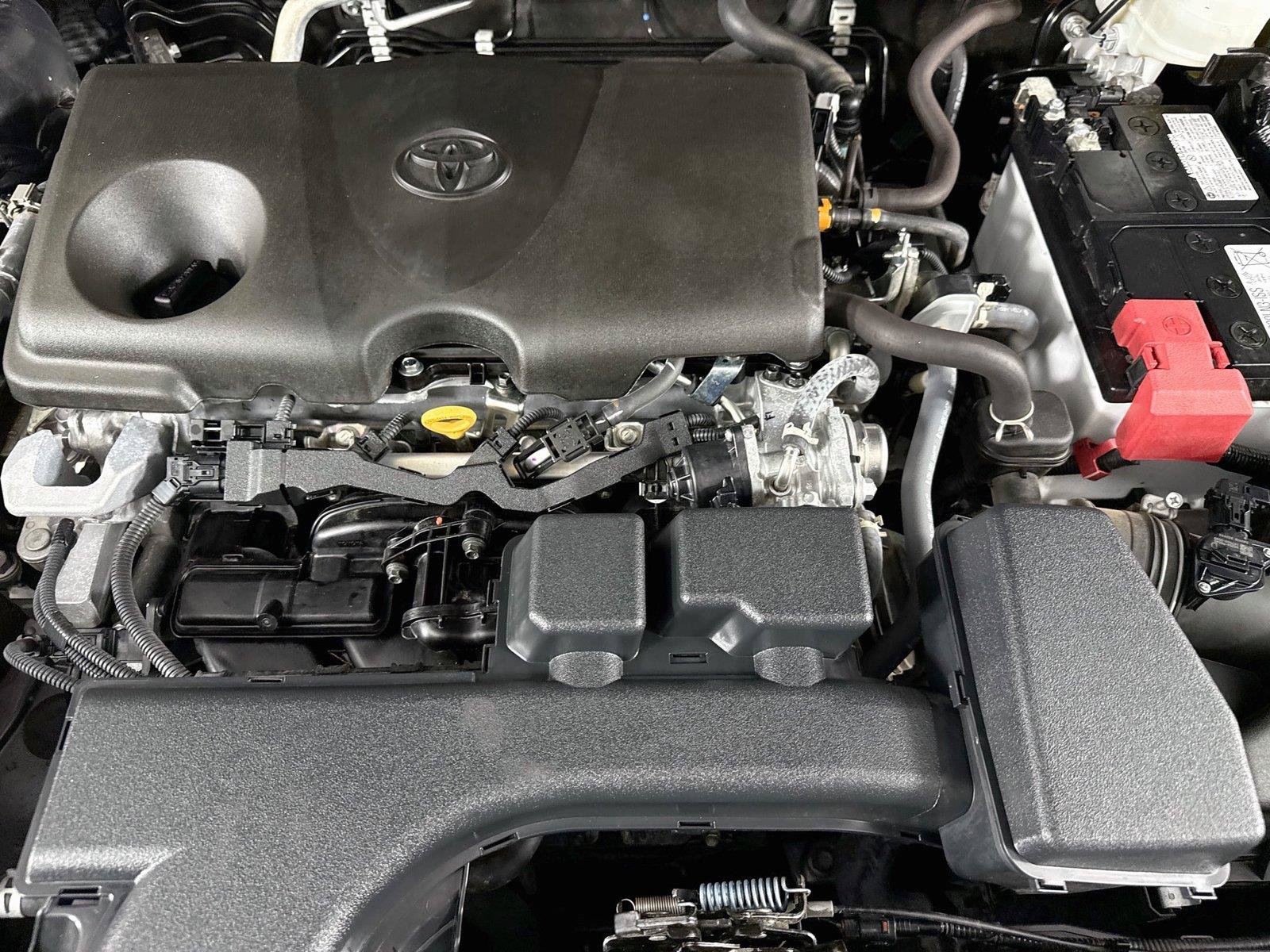 Certified 2025 Toyota RAV4 XLE FWD image 43